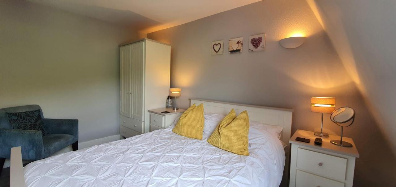 Rocky Cove Bed and breakfast *